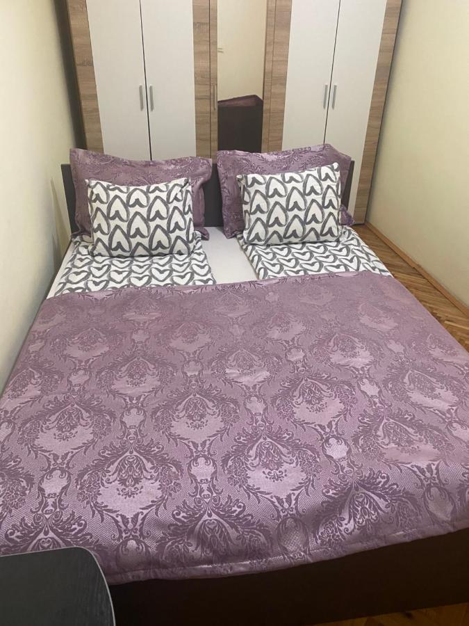 Garden Apartmani 3 Белград Екстериор снимка