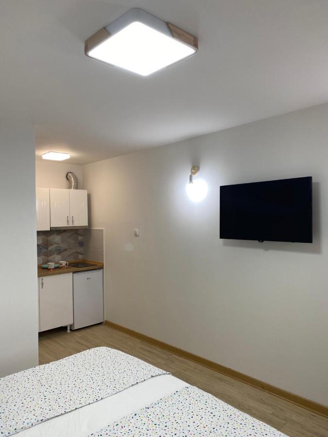Garden Apartmani 3 Белград Екстериор снимка