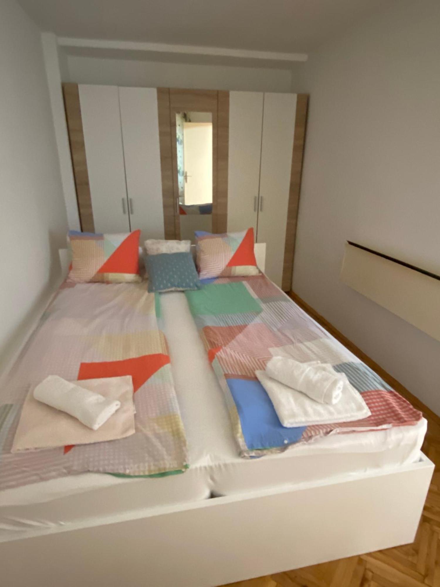 Garden Apartmani 3 Белград Екстериор снимка