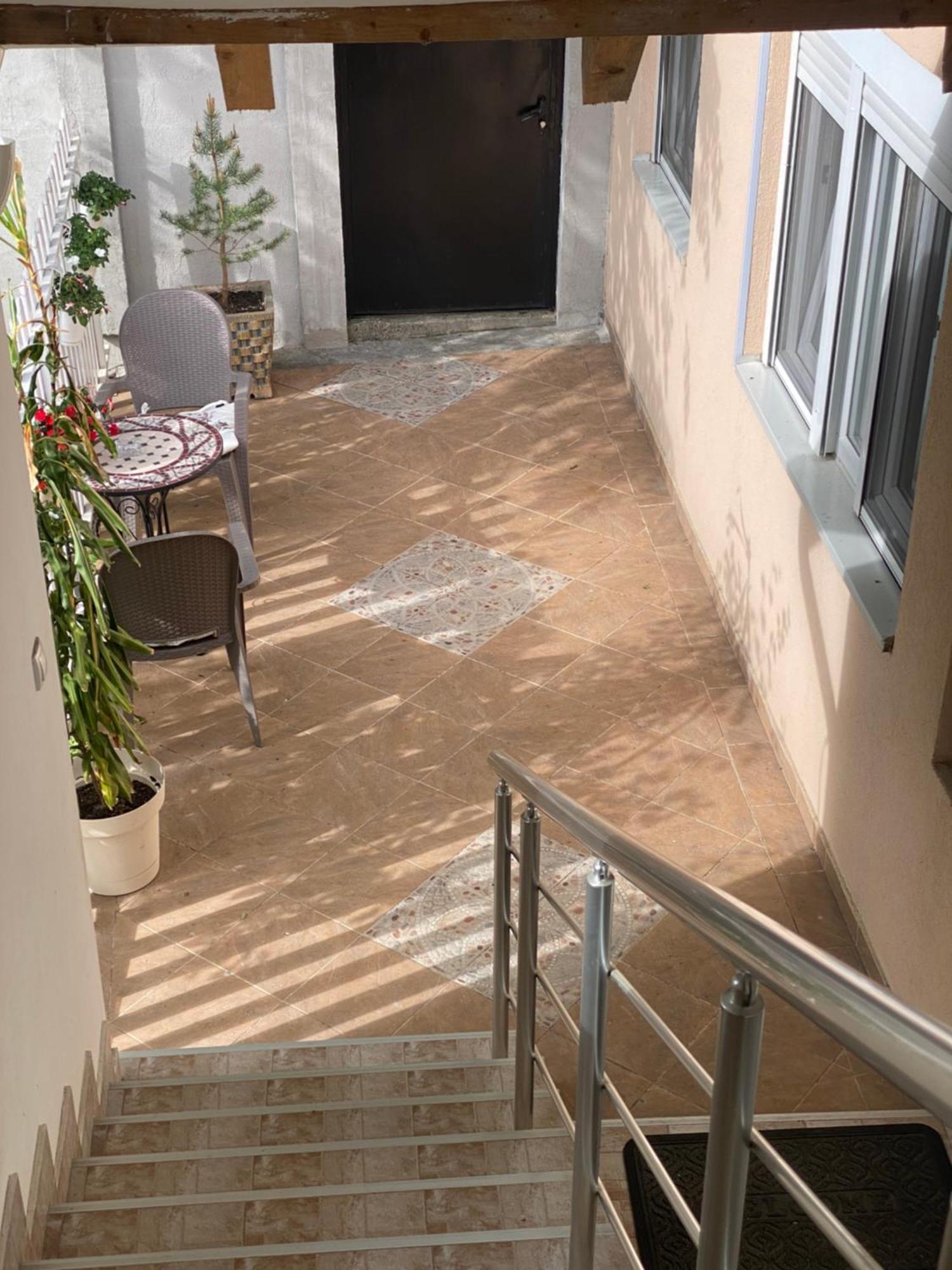 Garden Apartmani 3 Белград Екстериор снимка